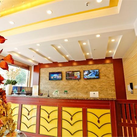 Greentree Inn Anhui Huangshan She County Huizhou Ancient City Middle Huangshan Road Business Hotel エクステリア 写真
